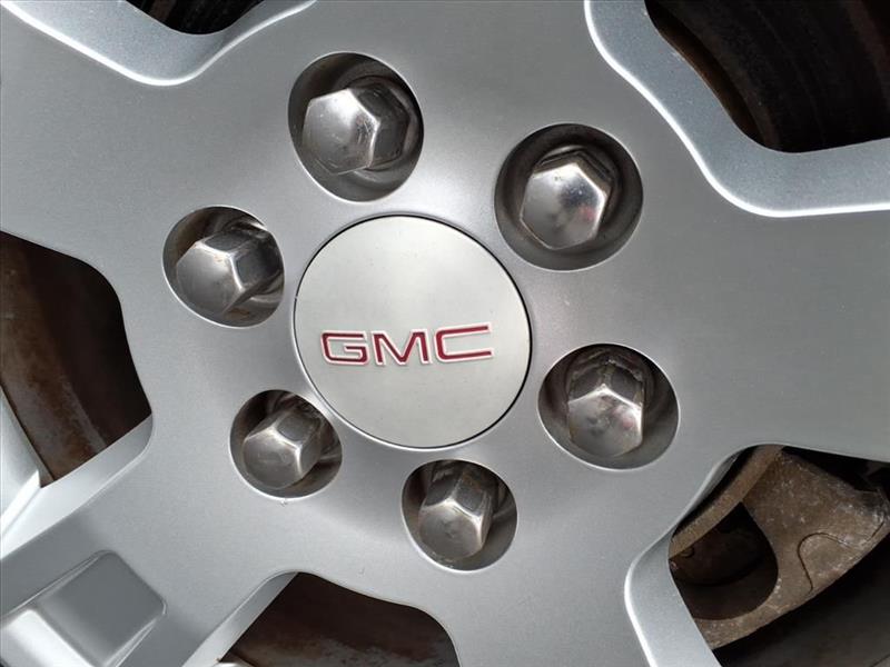 GMC Acadia SLE-1 FWD 2011