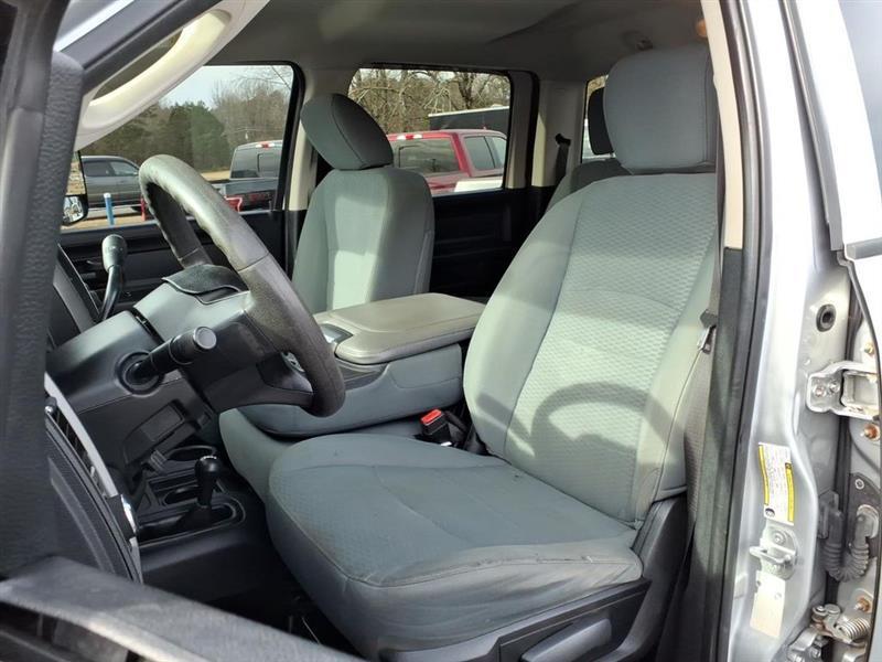 RAM 3500 Tradesman Crew Cab 4WD 2017