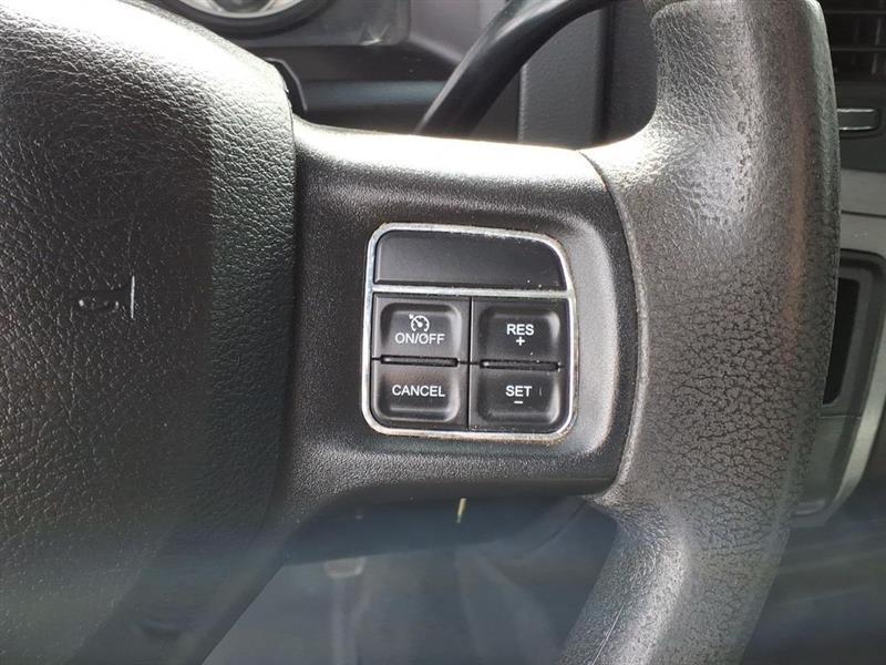 RAM 3500 Tradesman Crew Cab 4WD 2017