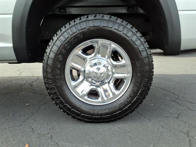 RAM 3500 Tradesman Crew Cab 4WD 2017