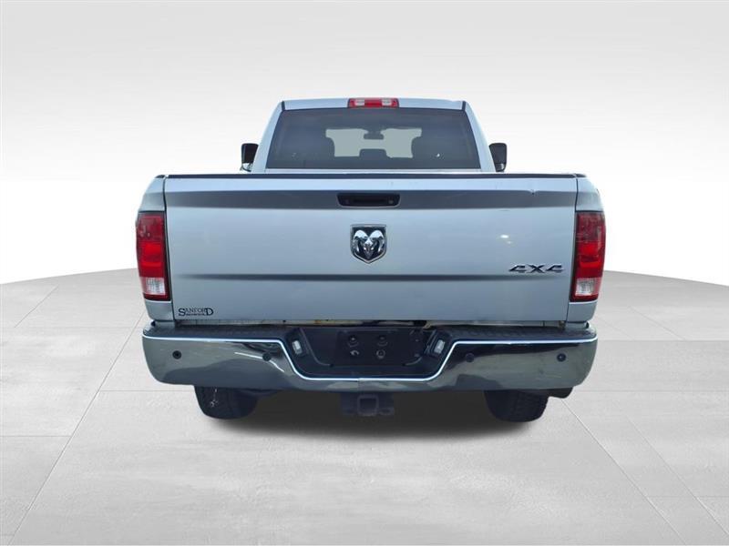 RAM 3500 Tradesman Crew Cab 4WD 2017