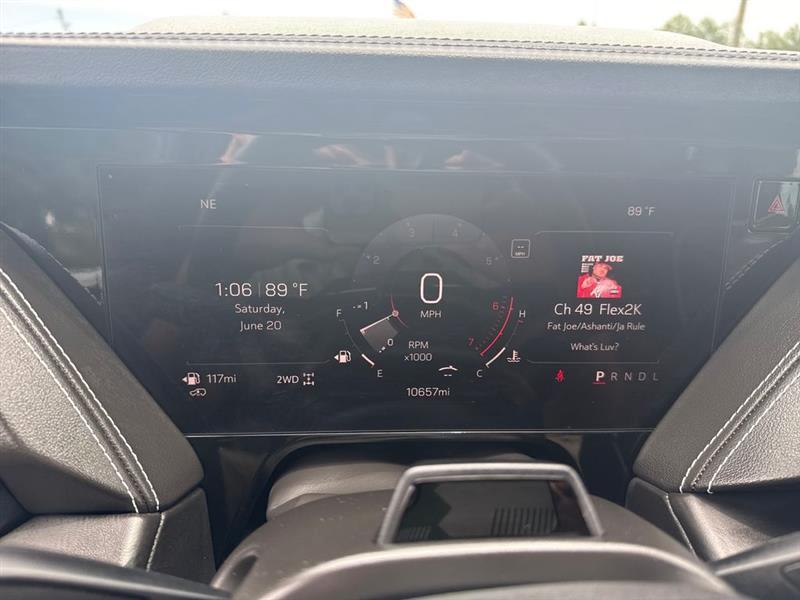 GMC Yukon XL AT4 Ultimate 4WD 2026