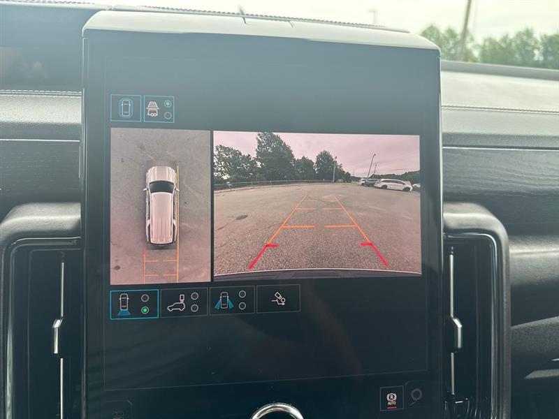 GMC Yukon XL AT4 Ultimate 4WD 2026