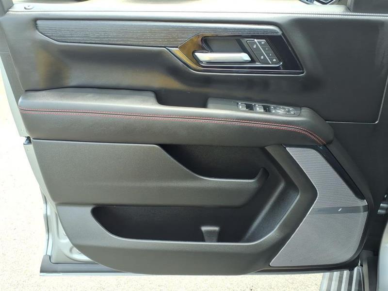 GMC Yukon XL AT4 Ultimate 4WD 2026