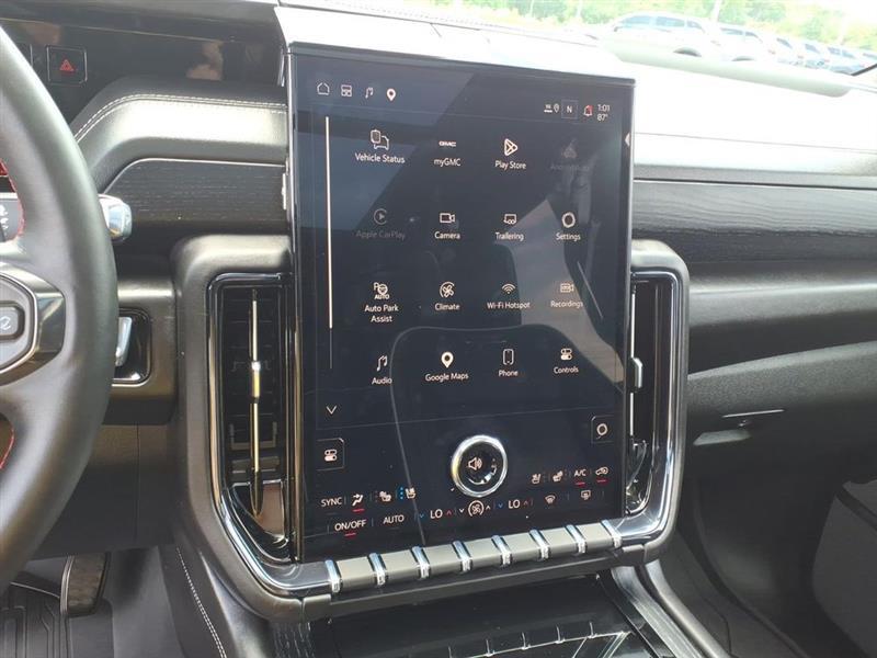 GMC Yukon XL AT4 Ultimate 4WD 2026