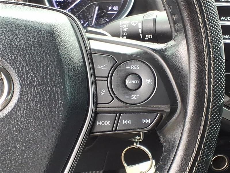 Toyota Camry SE 2019