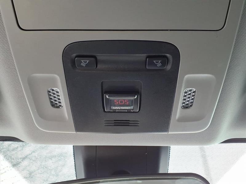 Toyota Camry SE 2019