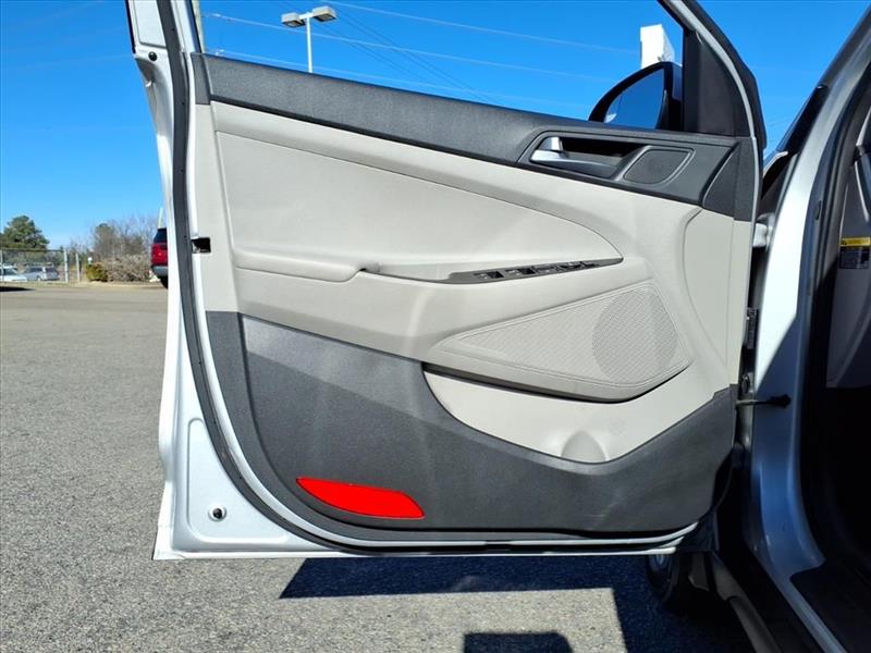 Hyundai Tucson SE 2016