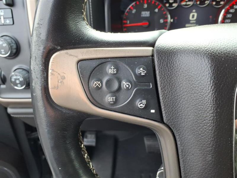 GMC Sierra 1500 Denali Crew Cab Long Box 4WD 2015