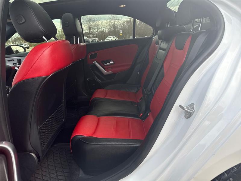 Mercedes-Benz A-Class A 220 4MATIC 2021