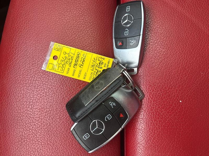 Mercedes-Benz A-Class A 220 4MATIC 2021