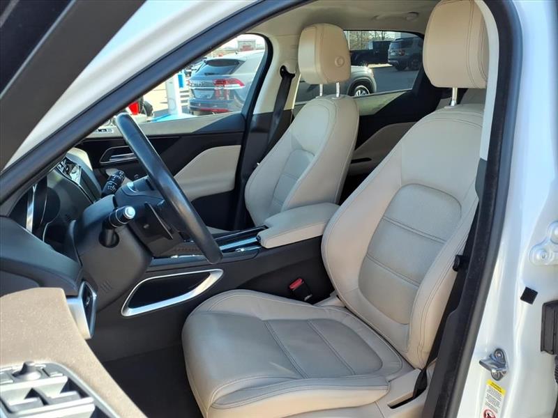 Jaguar F-Pace 25t Prestige 2019