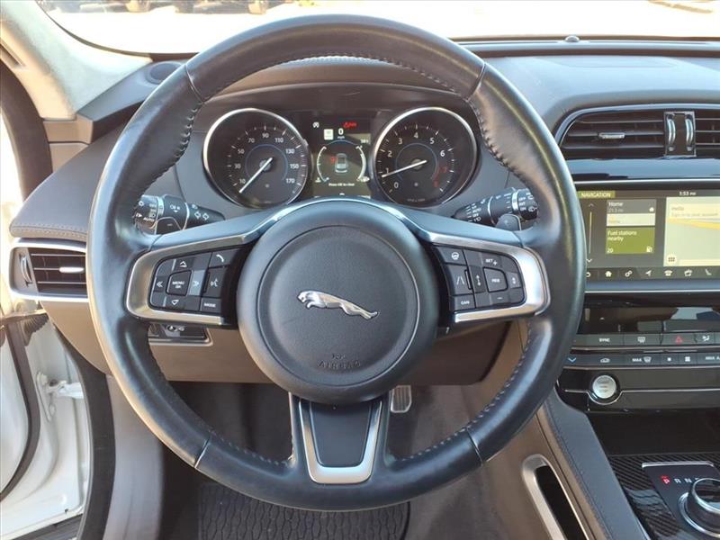 Jaguar F-Pace 25t Prestige 2019