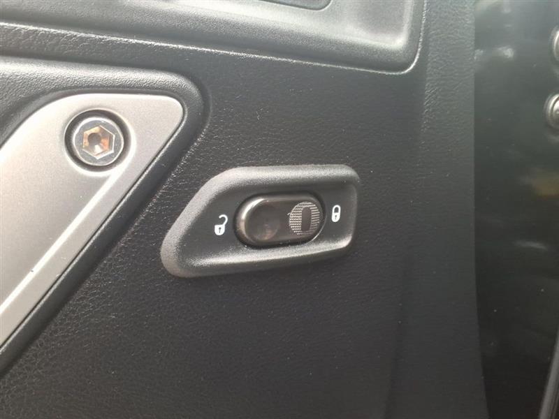 Jeep Wrangler Unlimited Sahara 4WD 2014