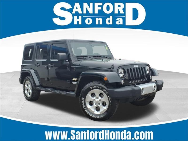 Jeep Wrangler Unlimited Sahara 4WD 2014