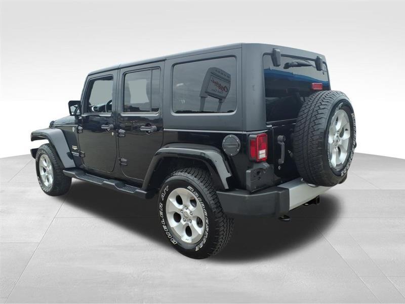 Jeep Wrangler Unlimited Sahara 4WD 2014