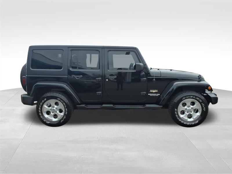 Jeep Wrangler Unlimited Sahara 4WD 2014