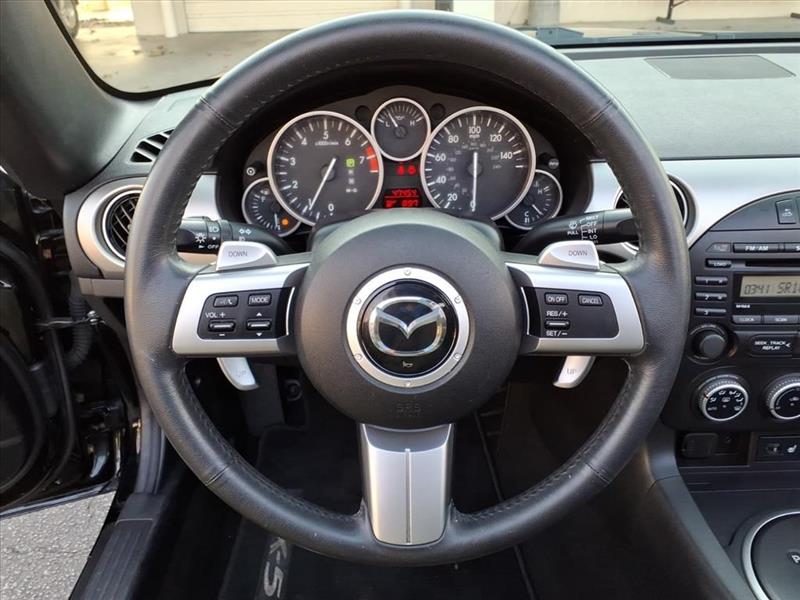 Mazda MX-5 Miata Grand Touring PRHT 2010