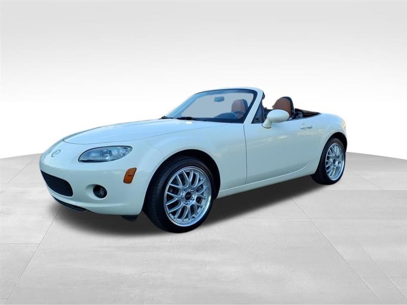 Mazda MX-5 Miata Grand Touring 2007