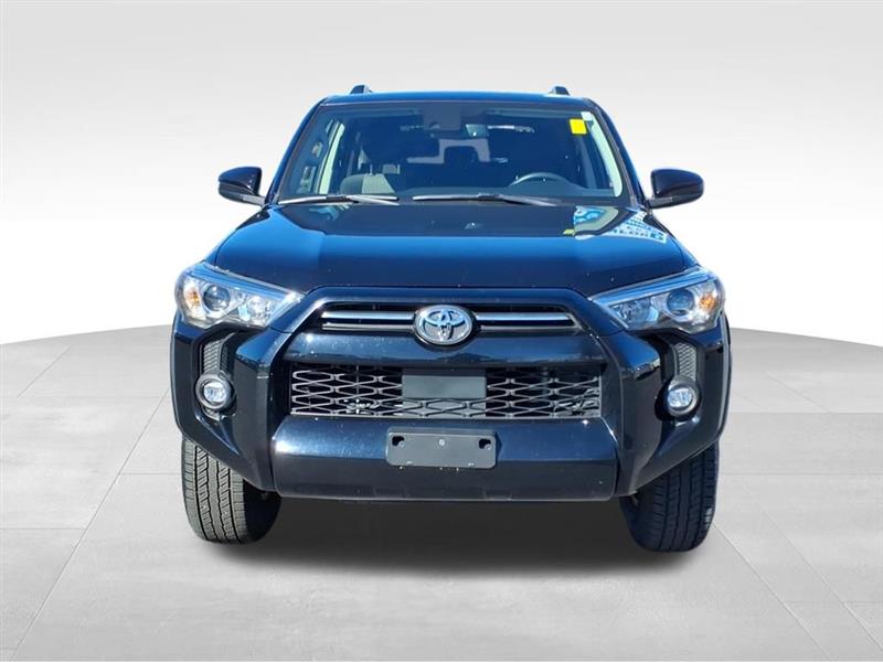 Toyota 4Runner SR5 4WD 2022