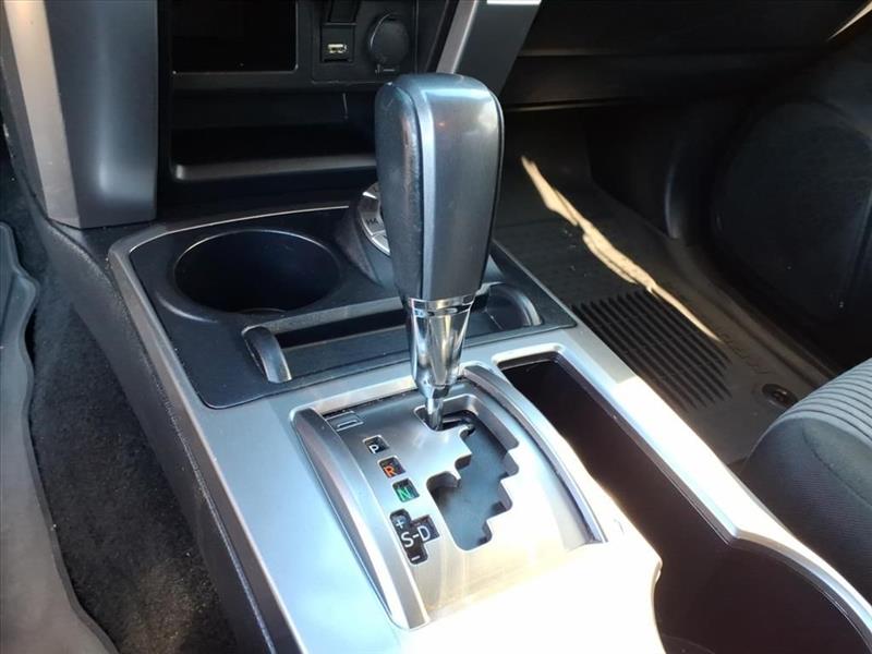 Toyota 4Runner SR5 4WD 2022