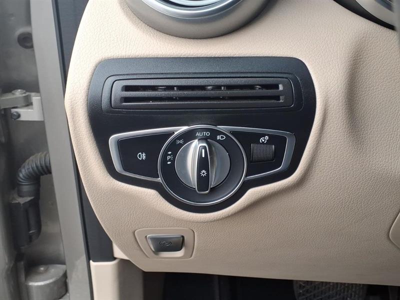 Mercedes-Benz GLC-Class GLC300 2020