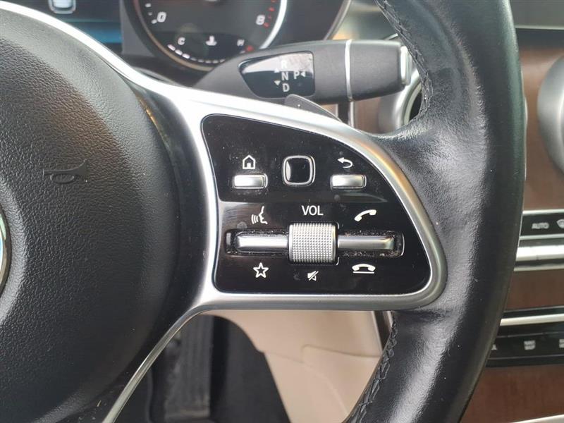 Mercedes-Benz GLC-Class GLC300 2020