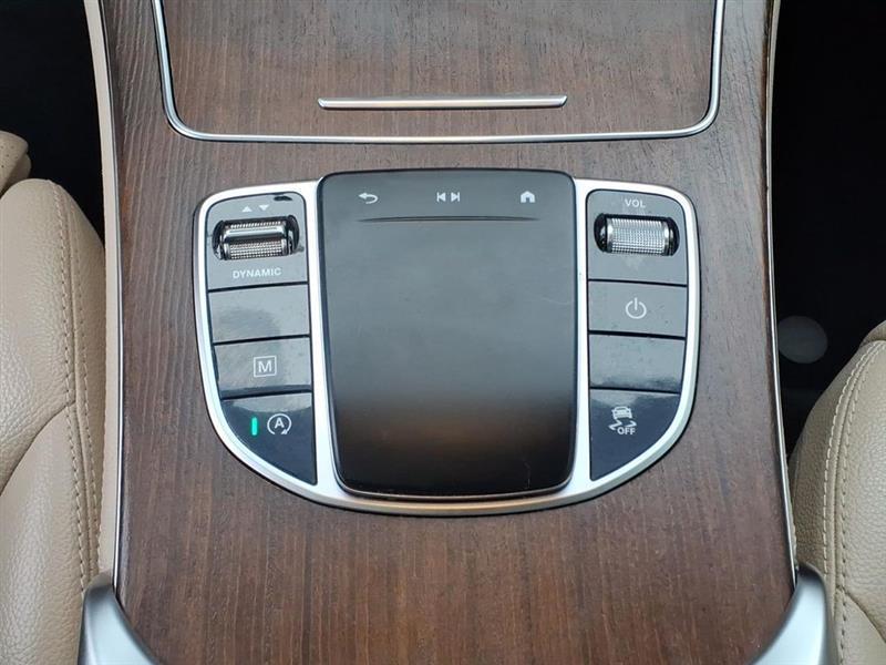 Mercedes-Benz GLC-Class GLC300 2020