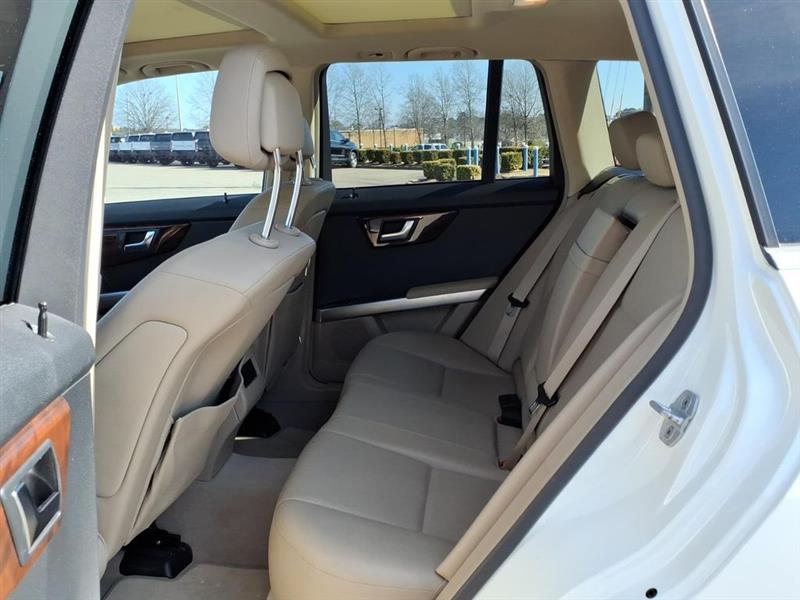 Mercedes-Benz GLK-Class GLK350 4MATIC 2012