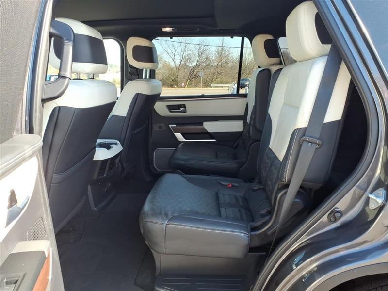 Toyota Sequoia TRD Pro 4WD 2023