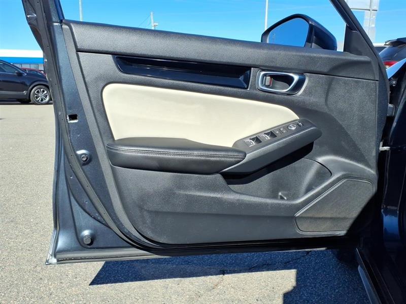 Honda Civic EX-L Hatchback 2022