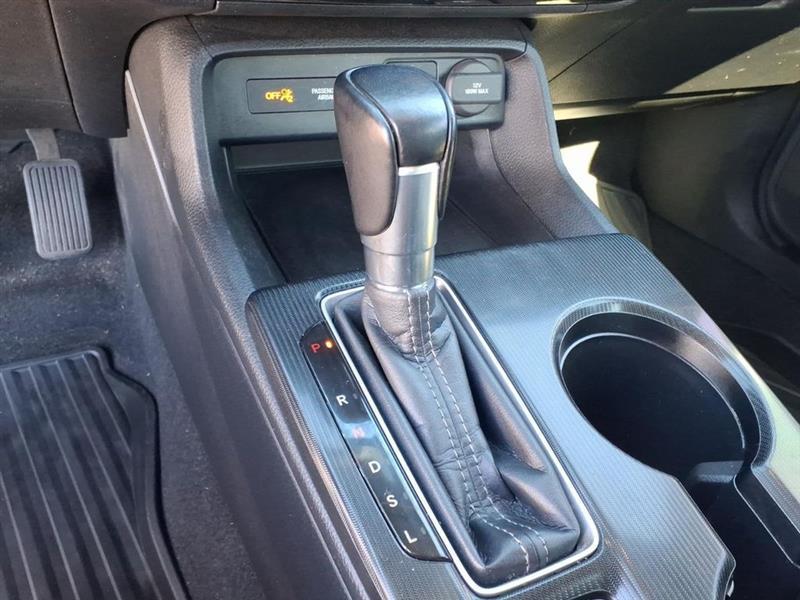 Honda Civic EX-L Hatchback 2022