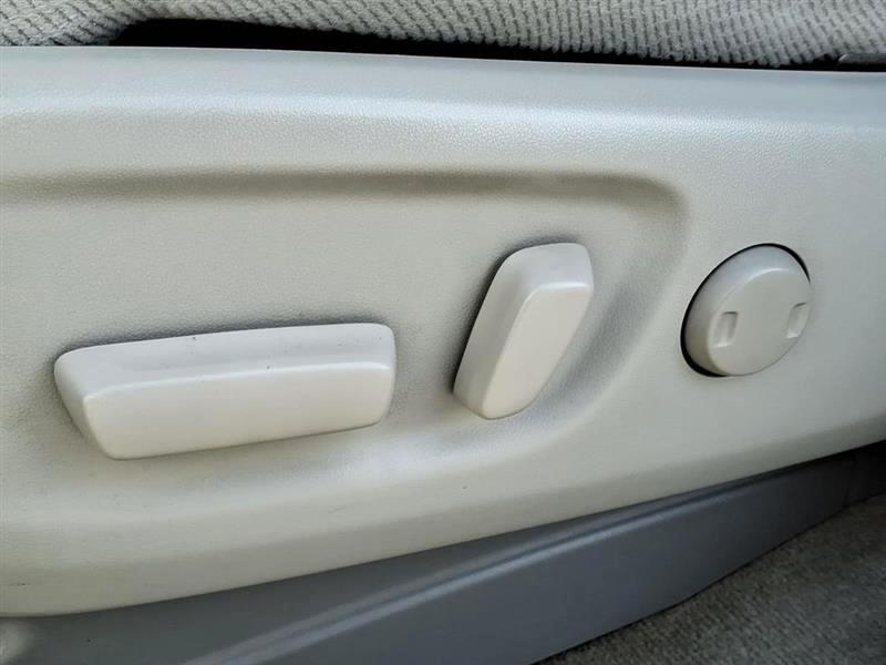 Toyota Sienna LE FWD 8-Passenger V6 2014