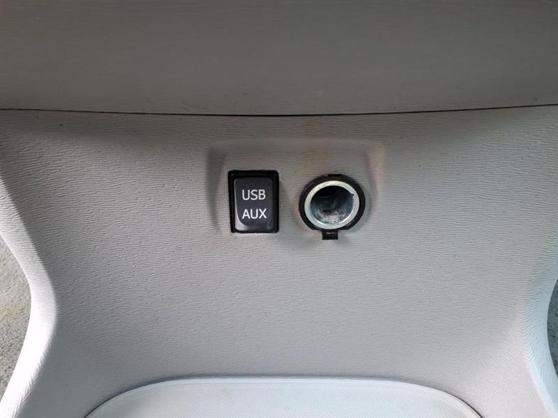 Toyota Sienna LE FWD 8-Passenger V6 2014