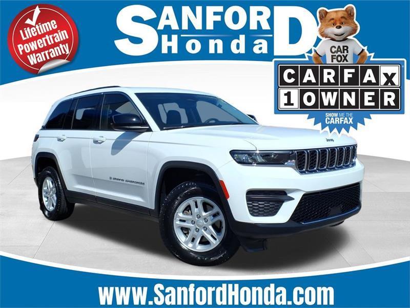 2023 Jeep Grand Cherokee Laredo E 2WD