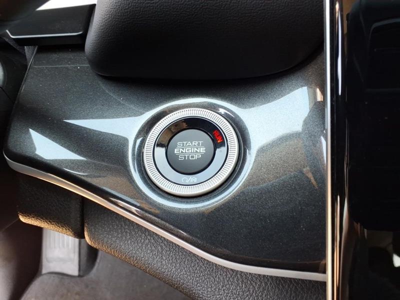 Jeep Grand Cherokee Laredo E 2WD 2023