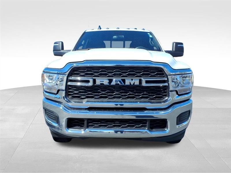 RAM 2500 Tradesman Crew Cab SWB 4WD 2023