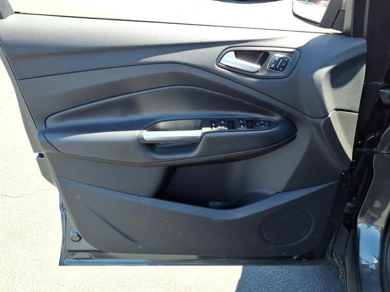 Ford Escape Titanium 4WD 2019