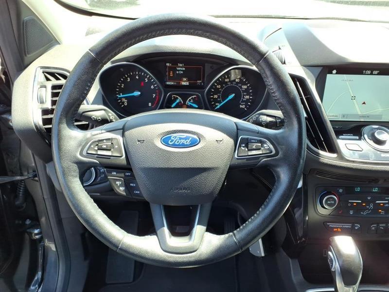 Ford Escape Titanium 4WD 2019