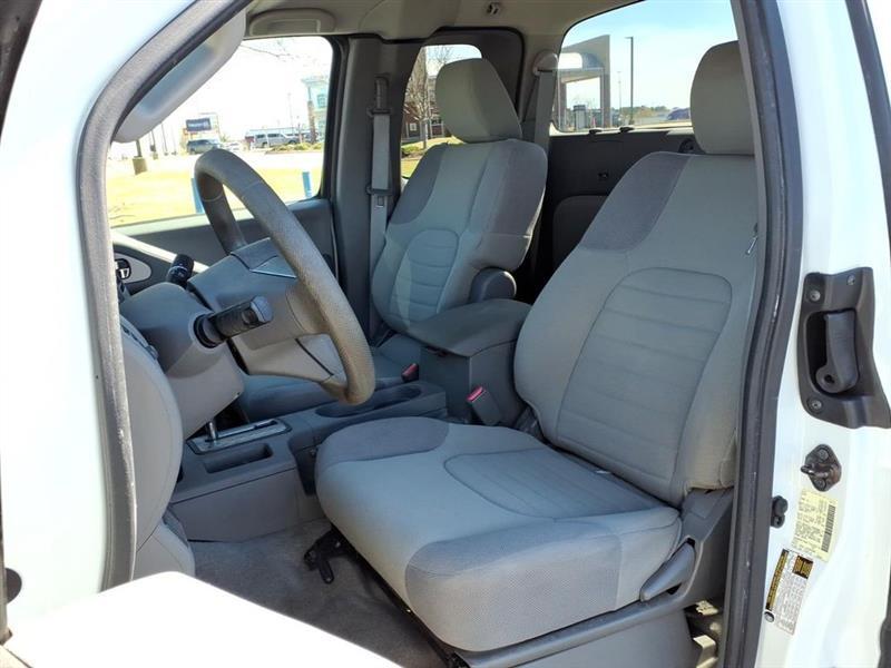 Nissan Frontier S King Cab 2WD 2013