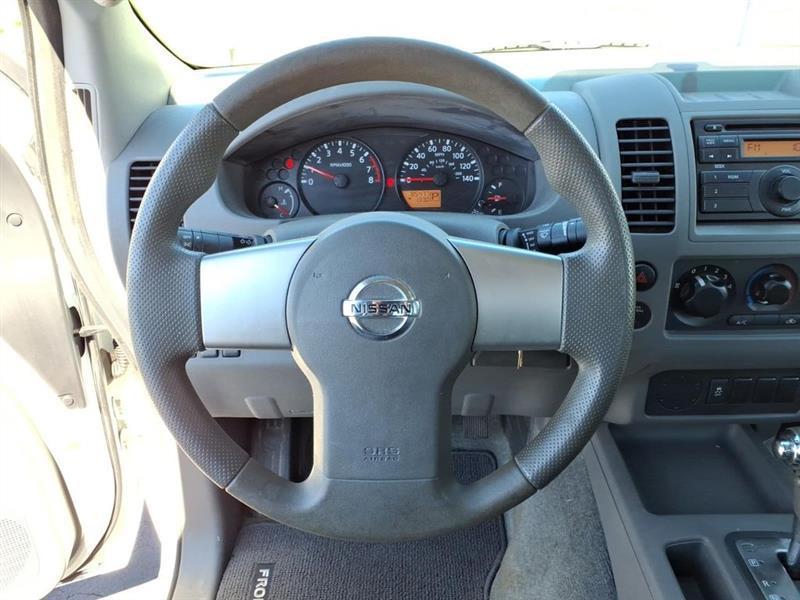 Nissan Frontier S King Cab 2WD 2013