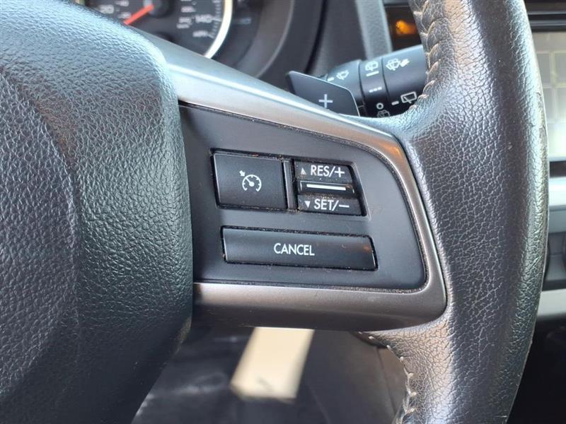 Subaru Impreza 2.0i Sport Premium PZEV CVT 5-Door 2015