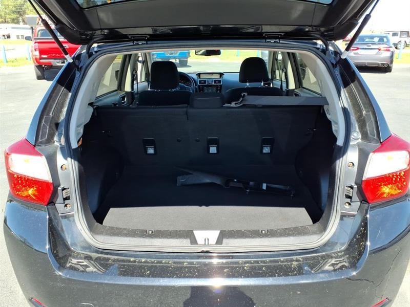 Subaru Impreza 2.0i Sport Premium PZEV CVT 5-Door 2015