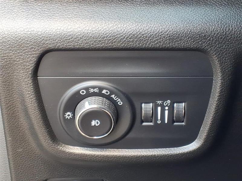 Jeep Grand Cherokee L Limited 2WD 2021