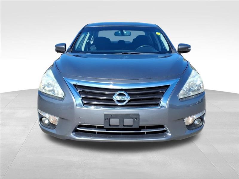 Nissan Altima 2.5 SV 2015