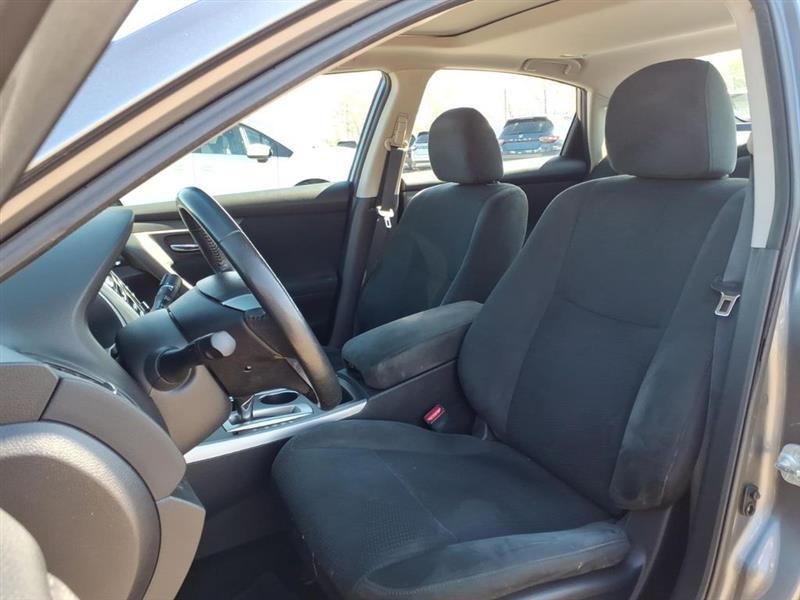 Nissan Altima 2.5 SV 2015