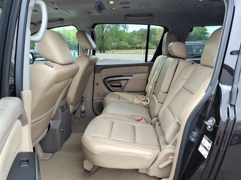 Nissan Armada  2015