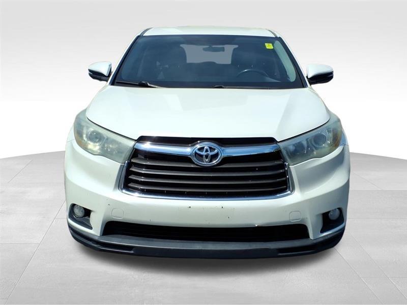 Used 2015 Toyota Highlander LE Plus with VIN 5TDZKRFH4FS095154 for sale in Sanford, NC