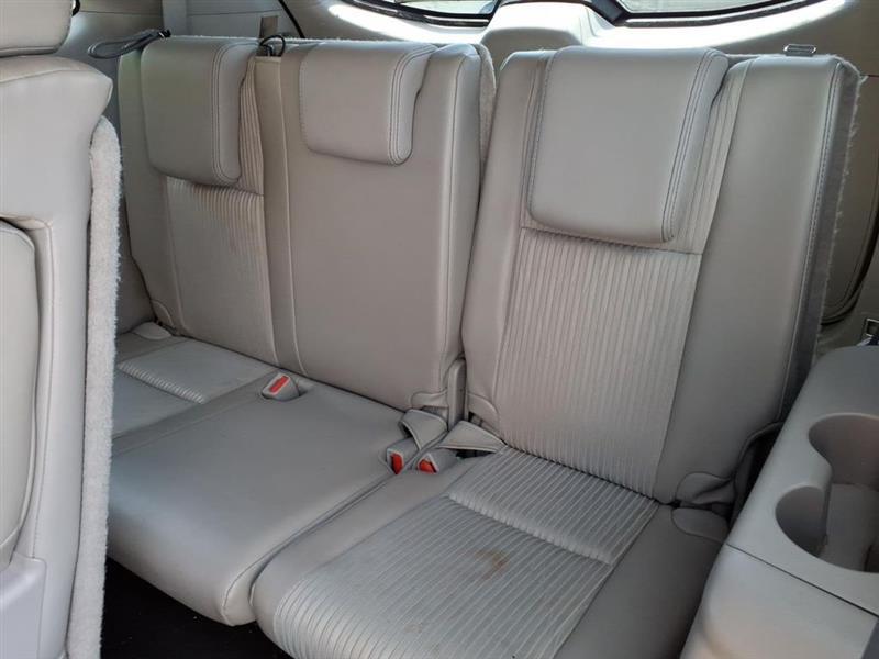 Toyota Highlander LE FWD V6 2015