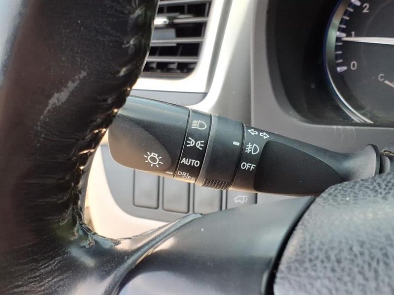 Toyota Highlander LE FWD V6 2015